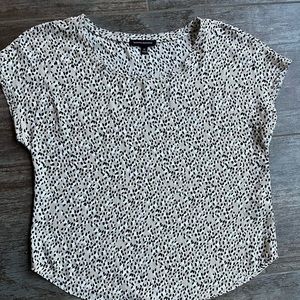 Banana Republic Blouse l Size Medium l EUC